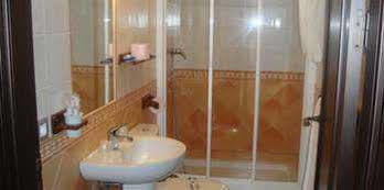 Pechi Guest house